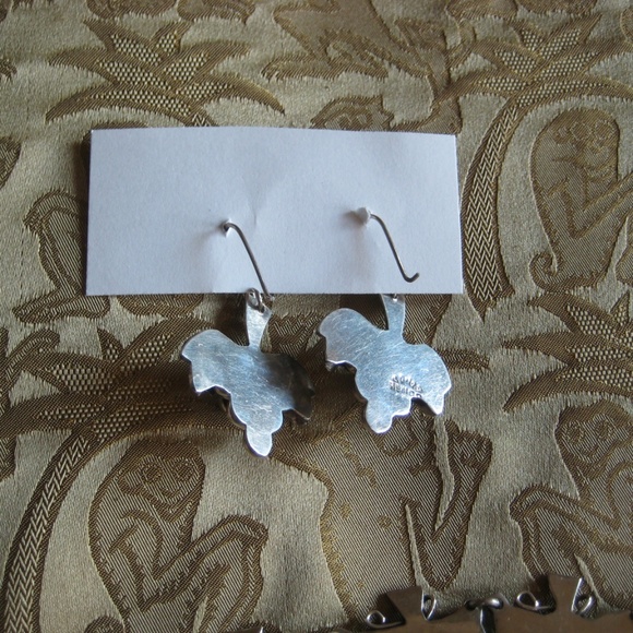 Sterling Silver Grape Necklace. Ear. Bracelet set - Picture 6 of 7